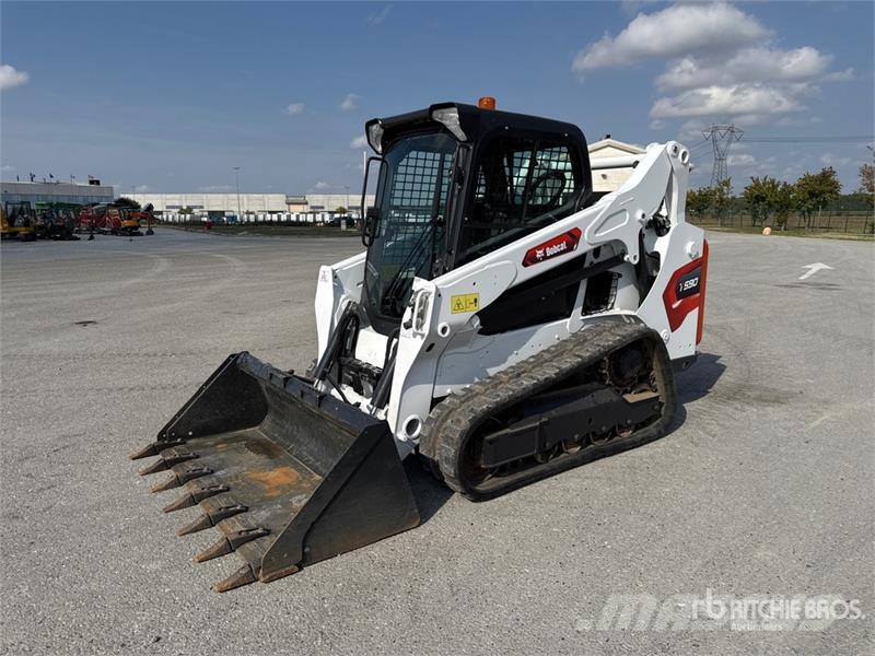 Bobcat T590 Carregadoras de direcção deslizante