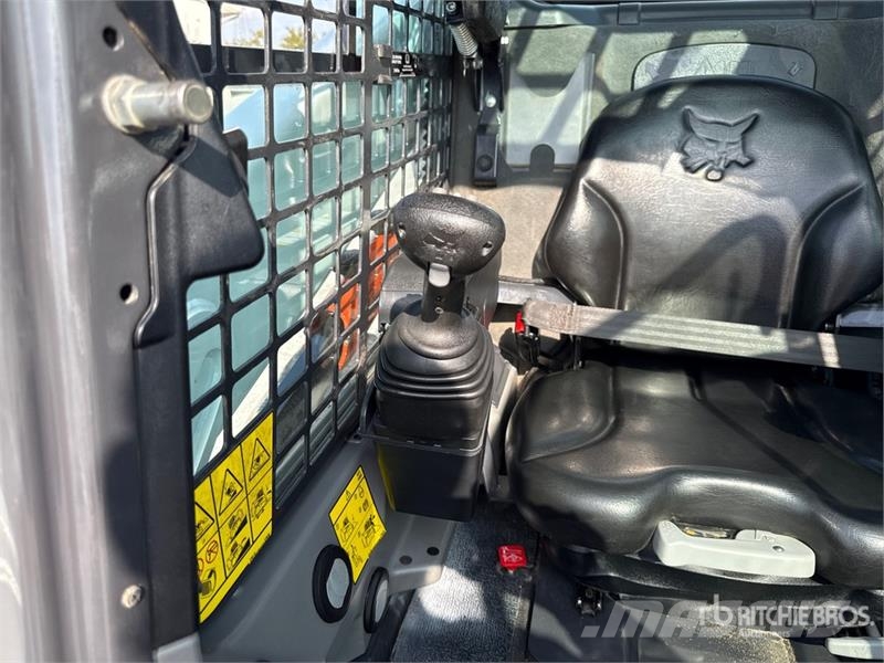 Bobcat T590 Carregadoras de direcção deslizante