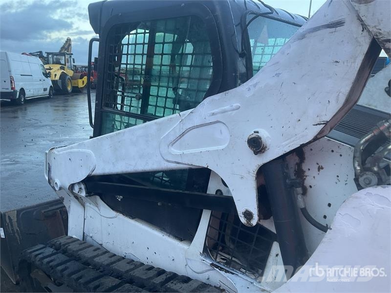 Bobcat T590 لوادر انزلاقية التوجيه