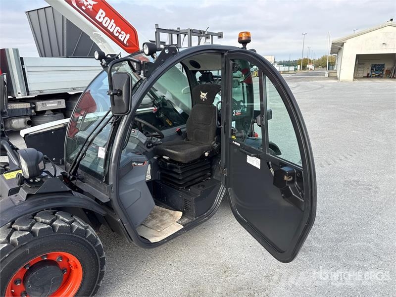 Bobcat TL25.60RB Telehandler مناولات متداخلة