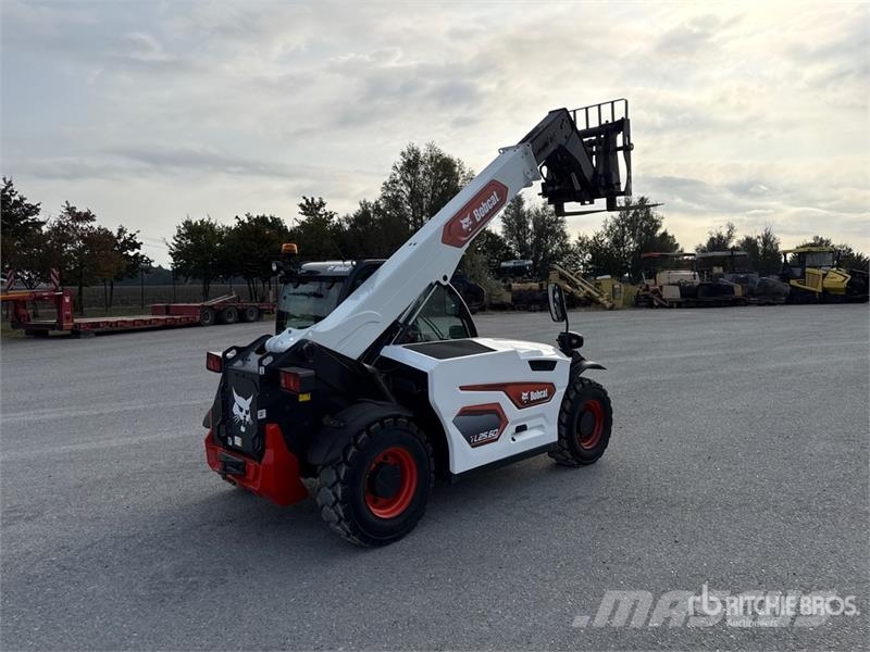 Bobcat TL25.60RB Telehandler مناولات متداخلة