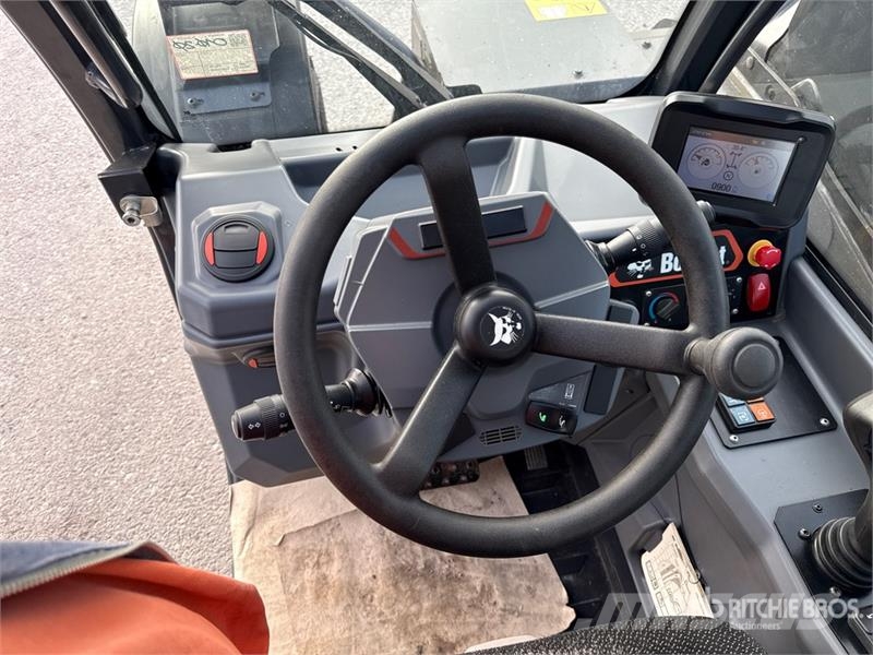Bobcat TL25.60RB Telehandler مناولات متداخلة