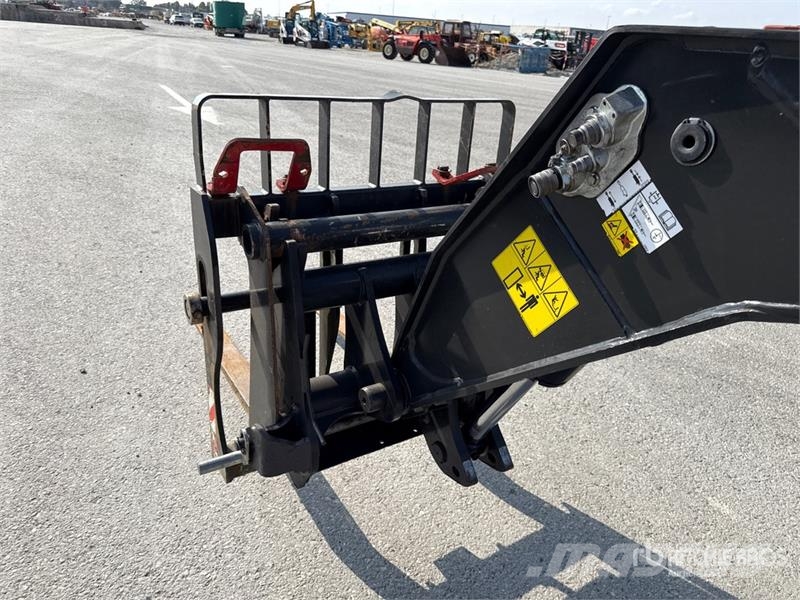 Bobcat TL38.70BRD Telehandler مناولات متداخلة