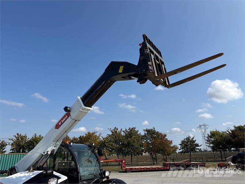 Bobcat TL38.70BRD Telehandler مناولات متداخلة