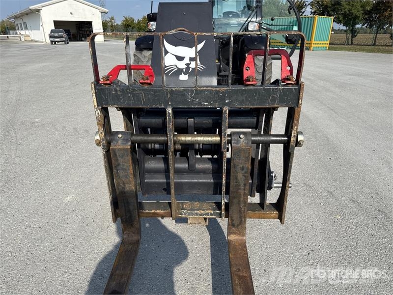 Bobcat TL38.70BRD Telehandler مناولات متداخلة