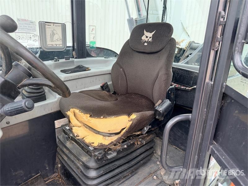 Bobcat TL38.70X Telehandler Teleskopski viljuškari
