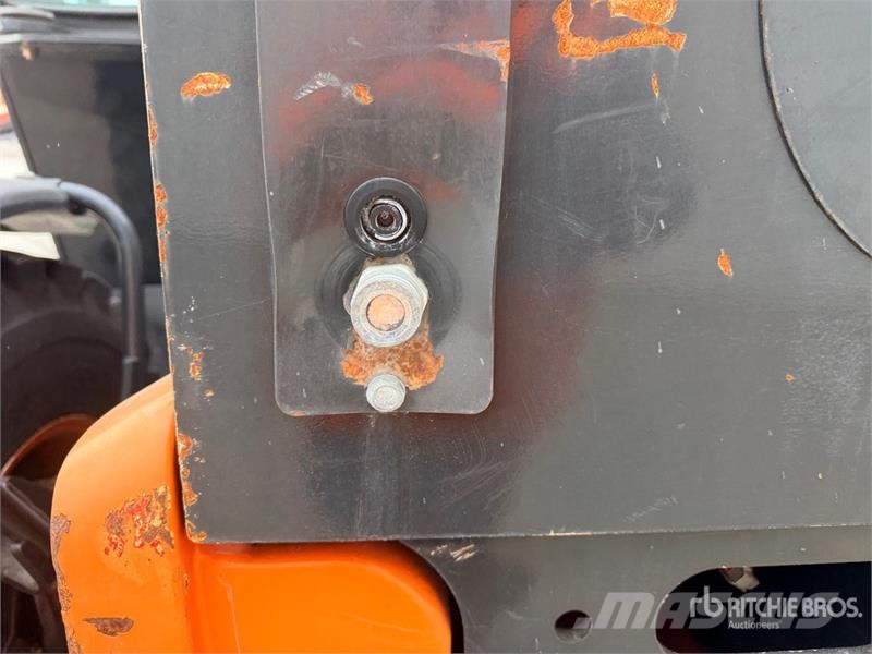 Bobcat TL470XHF Telehandler Teleskopski viljuškari
