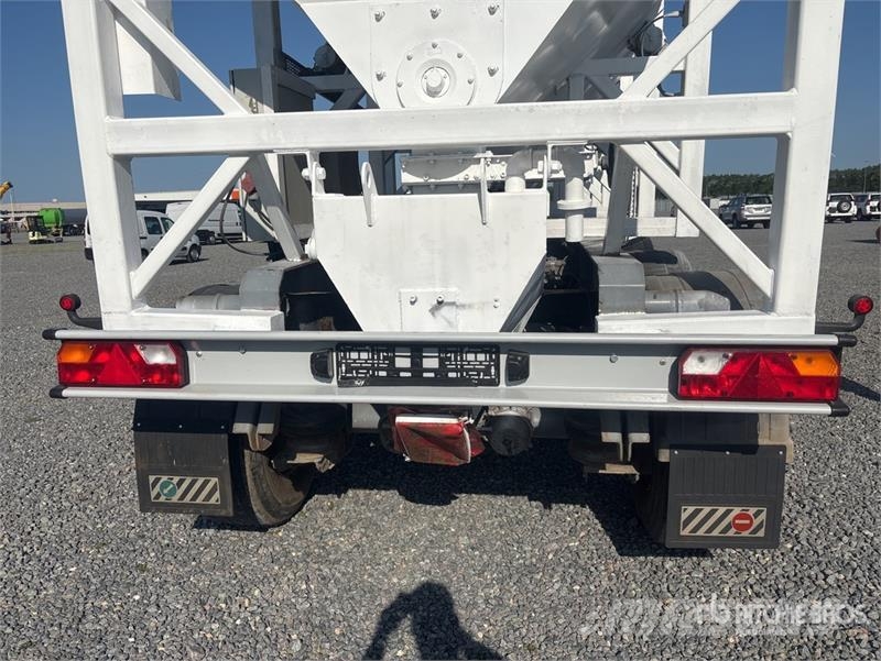 Bodex Kis 33 Mobile Cement Silo Інші причепи