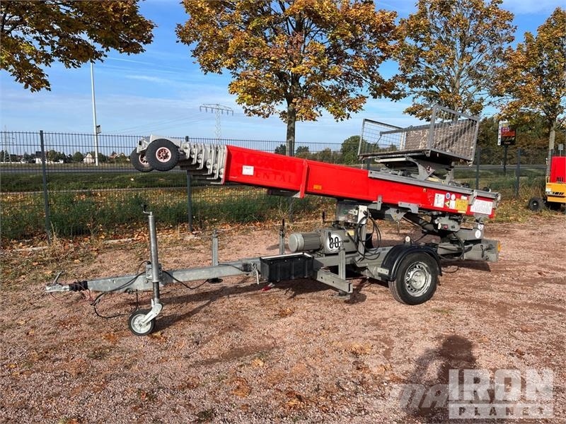  Boecker 21/0-6 S/A Electric Material Hoist Підйомно-транспортне обладнання і вантажні ліфти