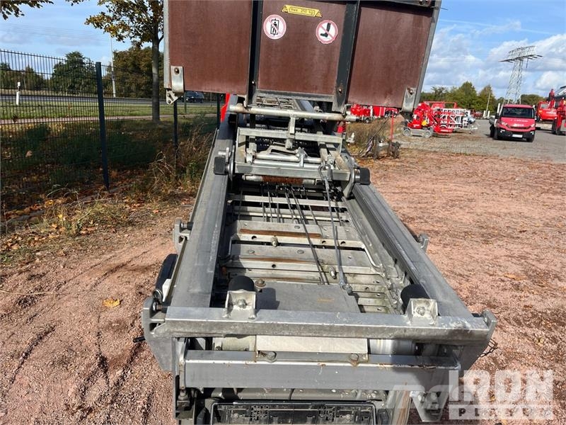 Boecker HD24/0-7 S/A Electric Material Hoist Vitle, dvigala in gradbeni dvižni sistemi