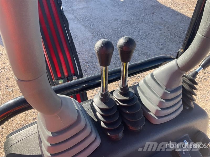  Bolt HT-10 Mini Excavator (Unused) Minibagger < 7t