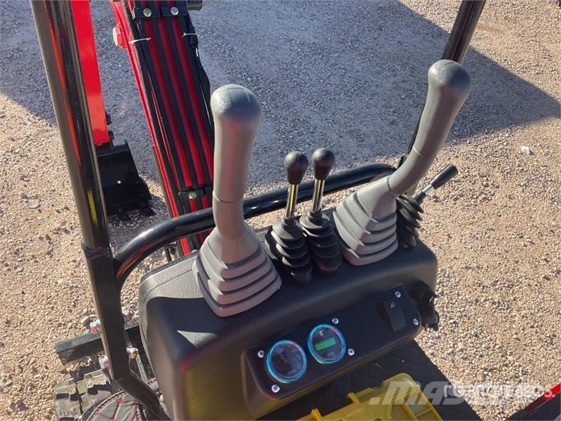 Bolt HT-10 Mini Excavator (Unused) Minibagger < 7t