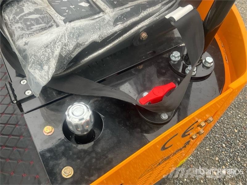 Bolt HT10 Mini Excavator Mini ekskavatori < 7 t