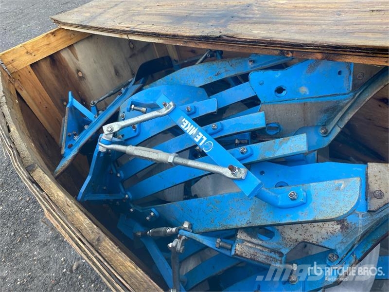 Bolt-on plow body Kmetijstvo - drugo