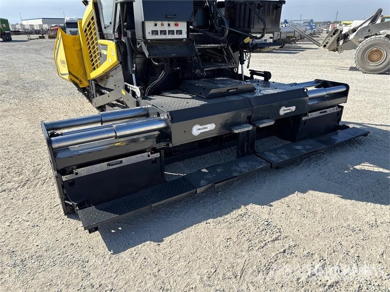 Bomag BF 600 C-2 S500 Track Asphalt Paver Asfaldilaoturid