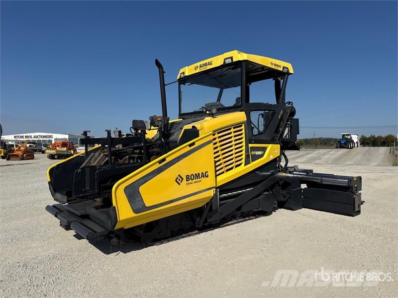 Bomag BF 600 C-2 S500 Track Asphalt Paver Asfaldilaoturid