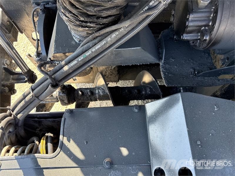 Bomag BF 600 C-2 S500 Track Asphalt Paver Asfaldilaoturid