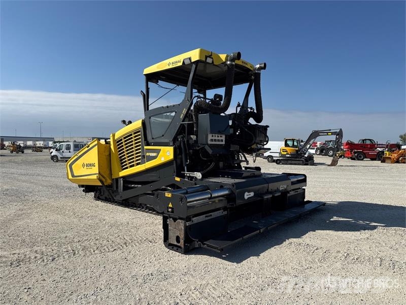 Bomag BF 600 C-2 S500 Track Asphalt Paver Asfaldilaoturid