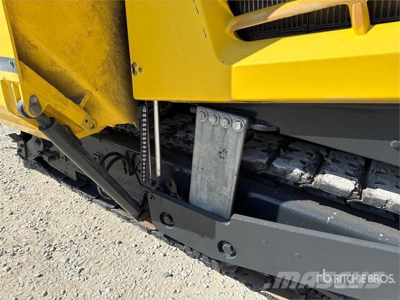 Bomag BF 600 C-2 S500 Track Asphalt Paver Asfaldilaoturid
