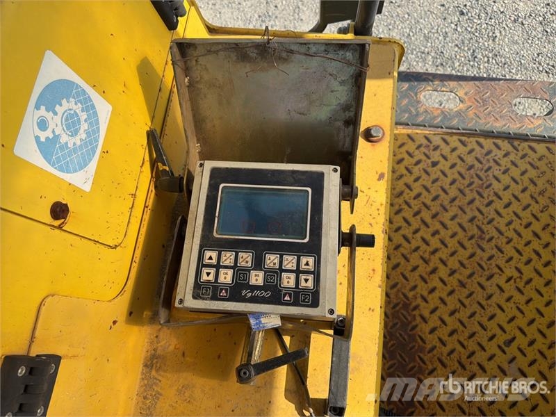 Bomag BM1300-30 Cold Planer Freze za asfalt