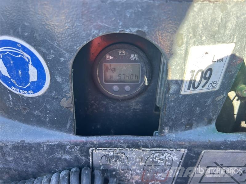 Bomag BMP 8500 Talajtömörítő gépek