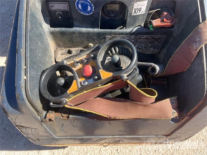 Bomag BMP 8500 Nabijači zemlje
