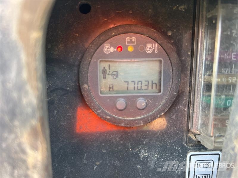 Bomag BMP 8500 Pôdne kompaktory