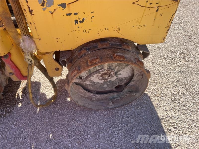 Bomag BMP 8500 Nabijači zemlje
