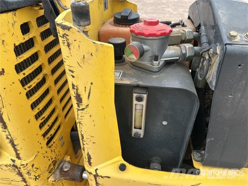 Bomag BMP 8500 Compacteur A Guidage Manuel Walk Behind R Diğer silindirler