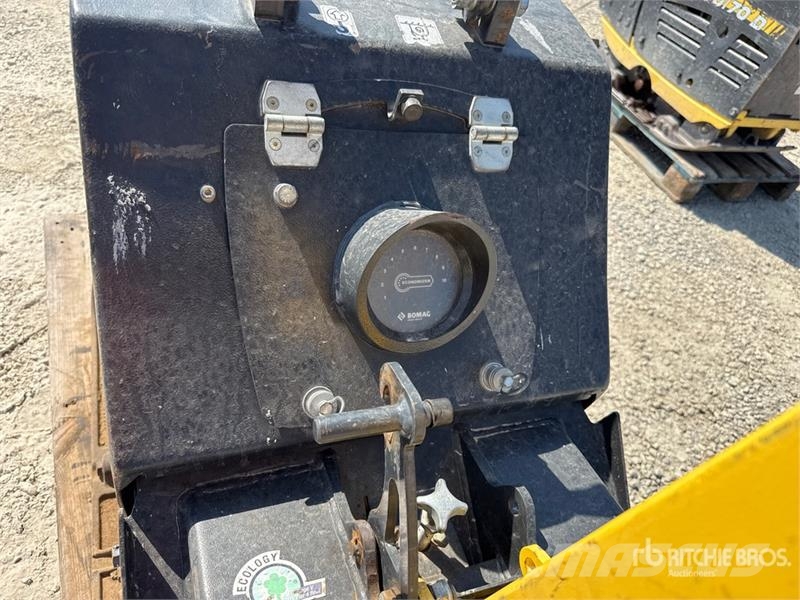 Bomag BPR 70/70D Vibratory Plate Compactor دكاكات أفقية