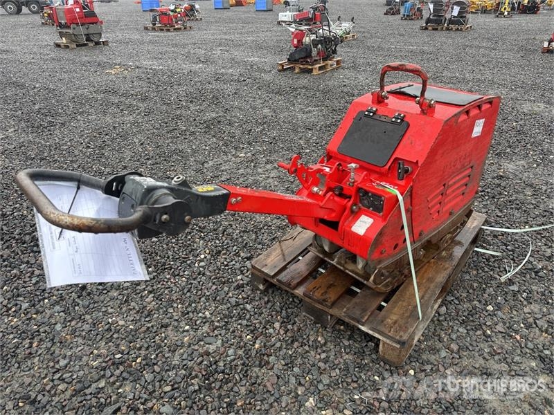 Bomag BPR55/65D Reversible Vibratory Plate Compactor دكاكات أفقية