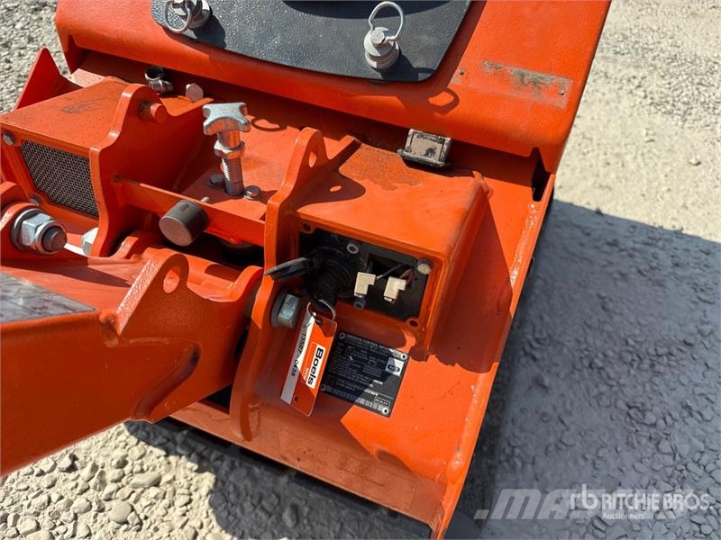 Bomag BPR70/70DE Vibratory Plate Compactor دكاكات أفقية