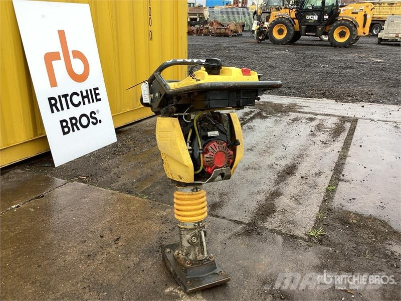 Bomag BT60 Pisones compactadores