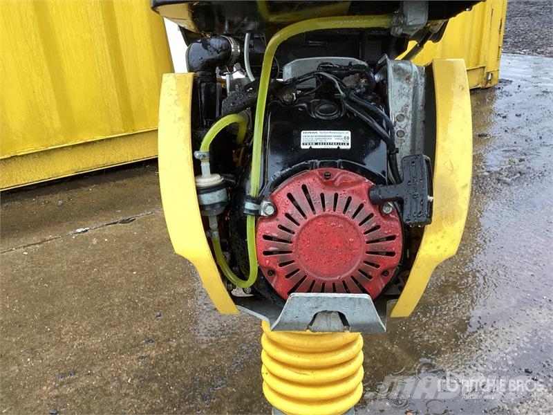 Bomag BT60 Pisones compactadores