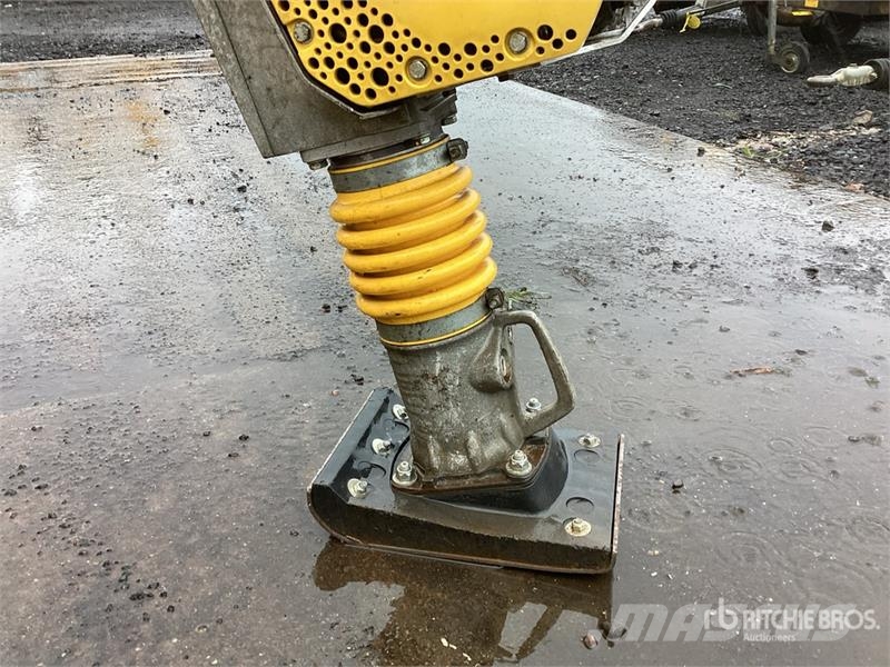 Bomag BT60 Pisones compactadores