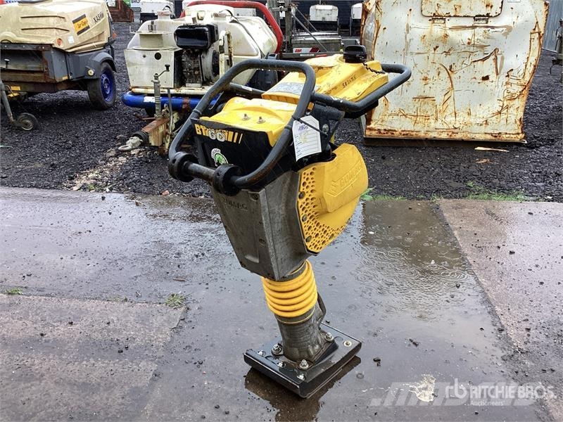 Bomag BT60 Pisones compactadores