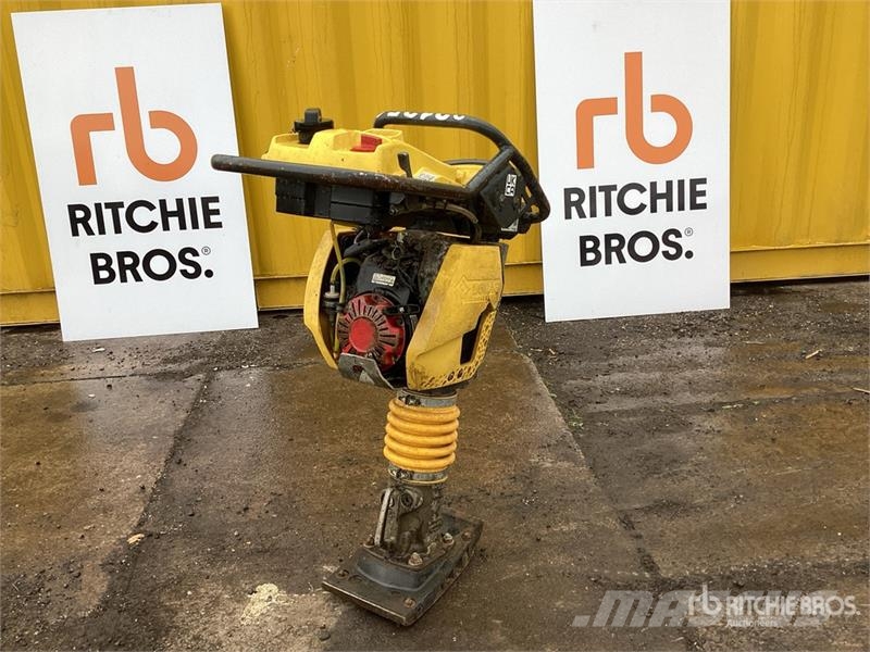 Bomag BT60 Pisones compactadores