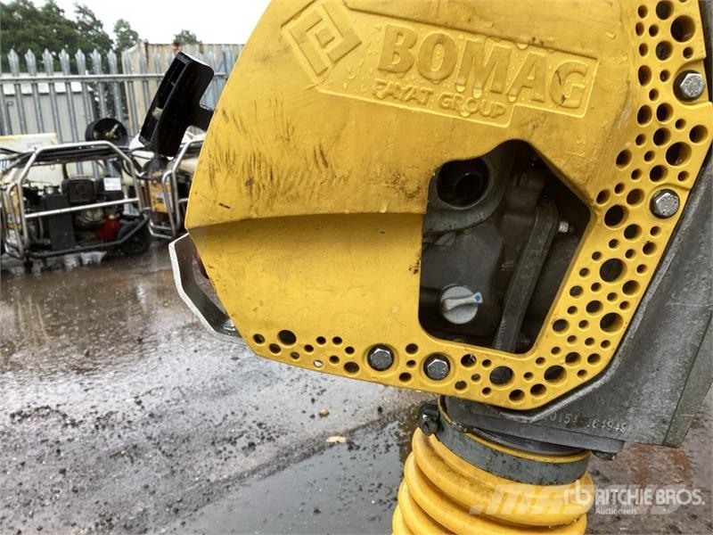 Bomag BT60 Pisones compactadores