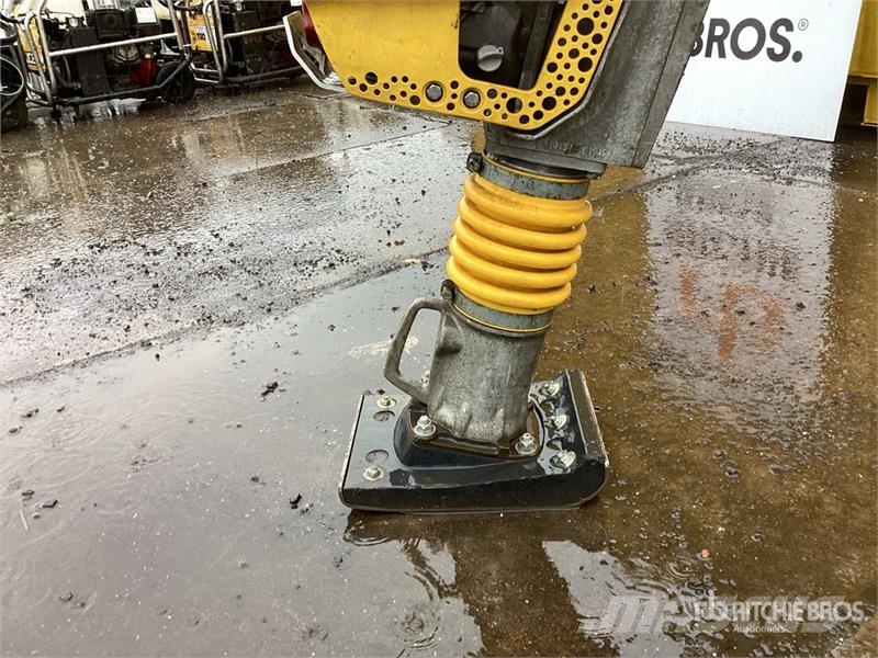 Bomag BT60 Pisones compactadores