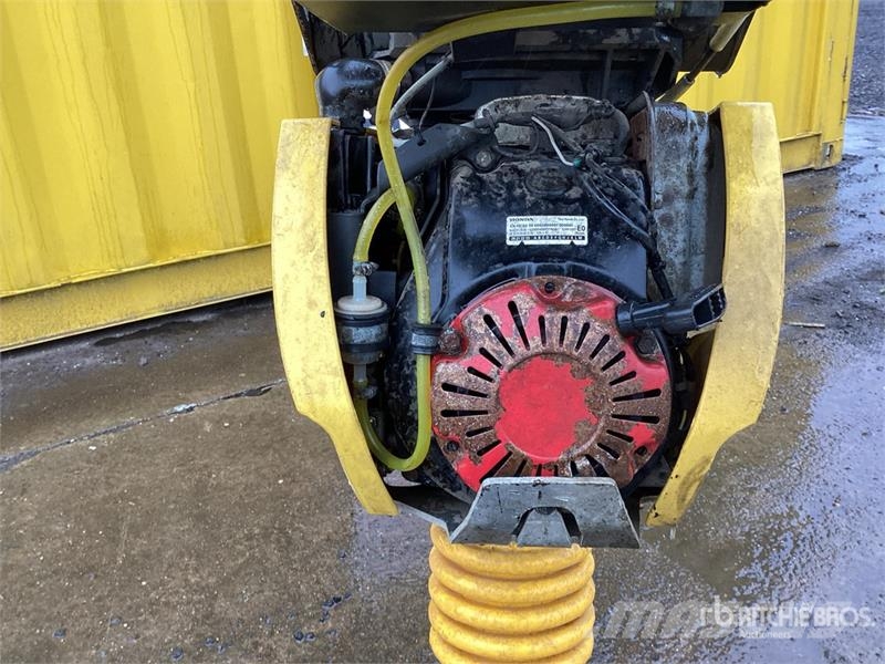 Bomag BT60 Pisones compactadores