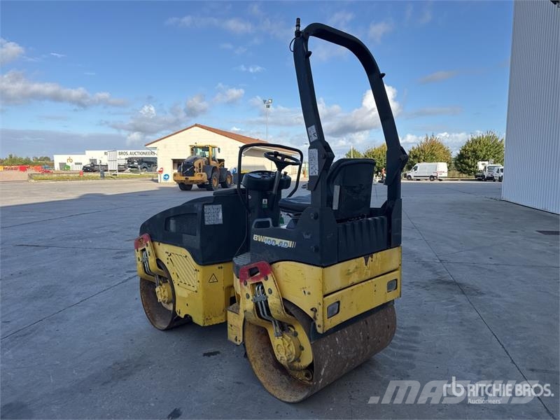 Bomag BW 100 AD-4 Compacteur Vibrant Tandem Double Drum Rouleaux tandem