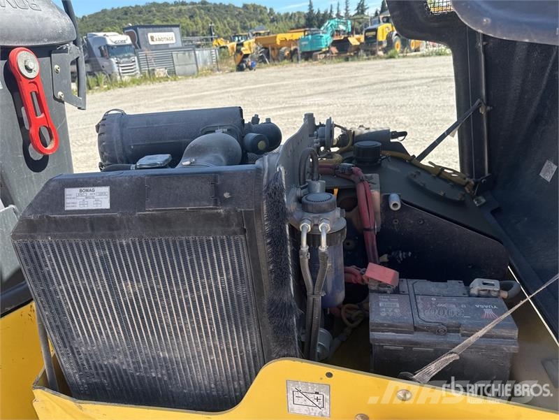 Bomag BW 100 AD-5 Compacteur Vibrant Tandem Double Drum Rouleaux tandem