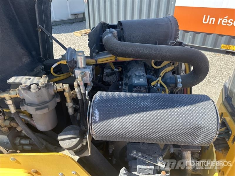 Bomag BW 100 AD-5 Compacteur Vibrant Tandem Double Drum Rouleaux tandem