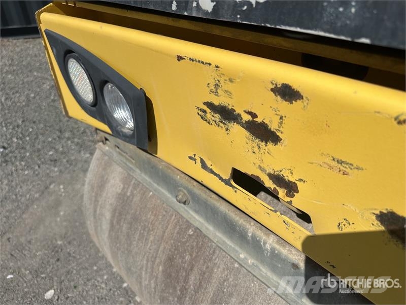 Bomag BW 100 AD-5 Compacteur Vibrant Tandem Double Drum Rouleaux tandem