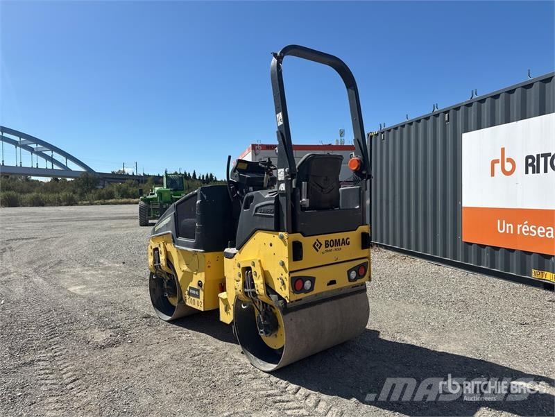 Bomag BW 100 AD-5 Compacteur Vibrant Tandem Double Drum Rouleaux tandem