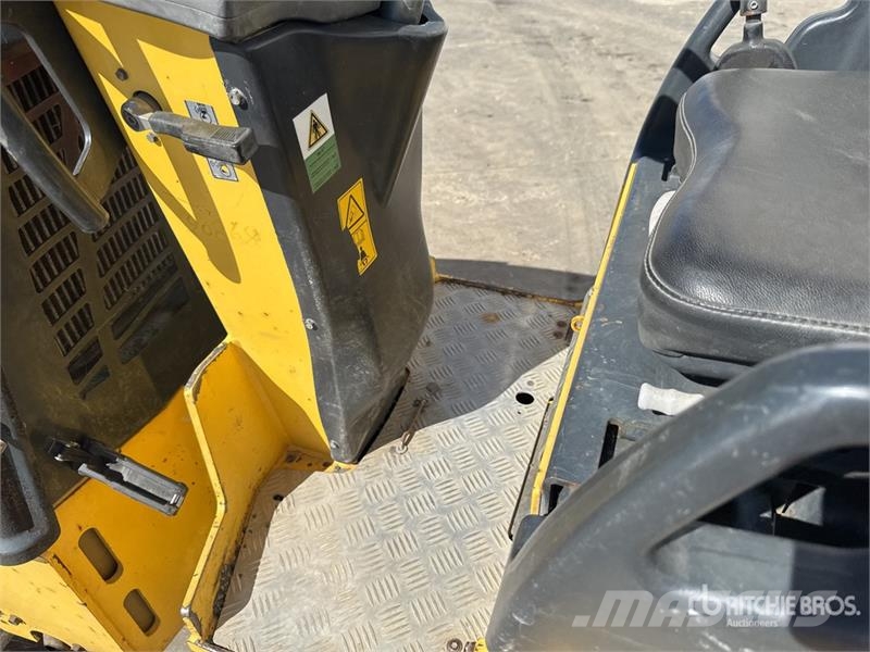 Bomag BW 100 ADM-5 Compacteur Vibrant Tandem Double Drum Rouleaux tandem