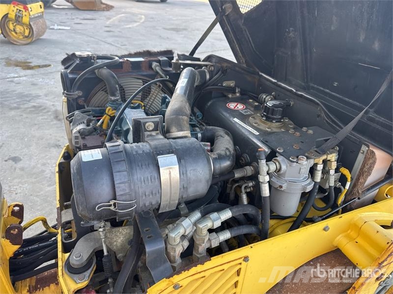 Bomag BW 120 AD-4 Compacteur Vibrant Tandem Double Drum Rouleaux tandem