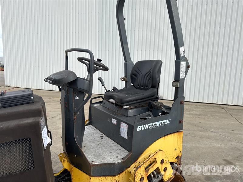 Bomag BW 120 AD-4 Compacteur Vibrant Tandem Double Drum Rouleaux tandem