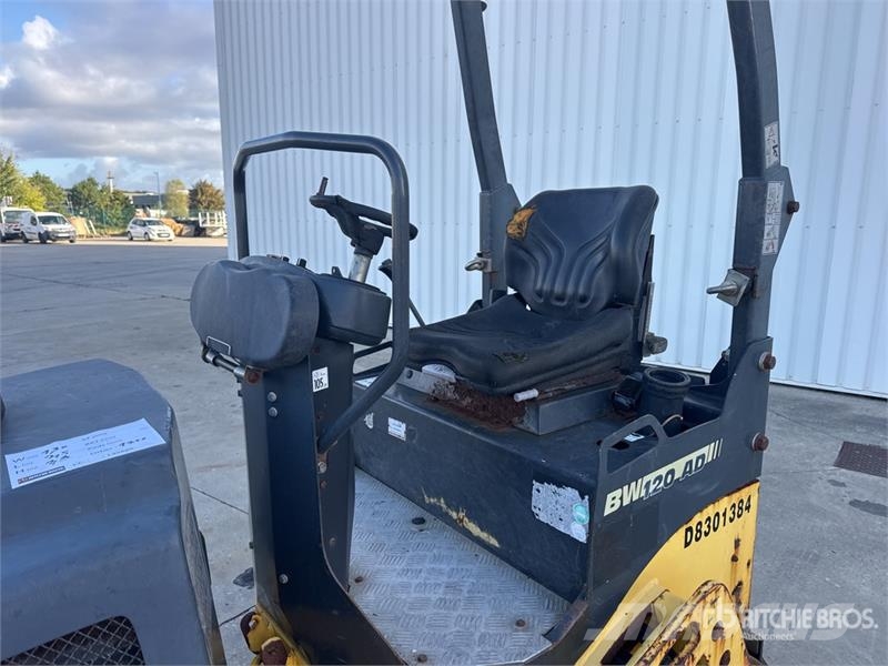 Bomag BW 120 AD-4 Compacteur Vibrant Tandem Double Drum Rouleaux tandem