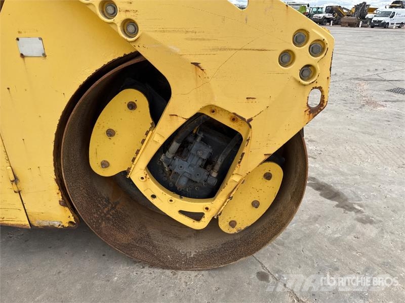 Bomag BW 161 AD-4 Compacteur Vibrant Tandem Double Drum Rouleaux tandem